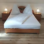 Holiday home Lesny *